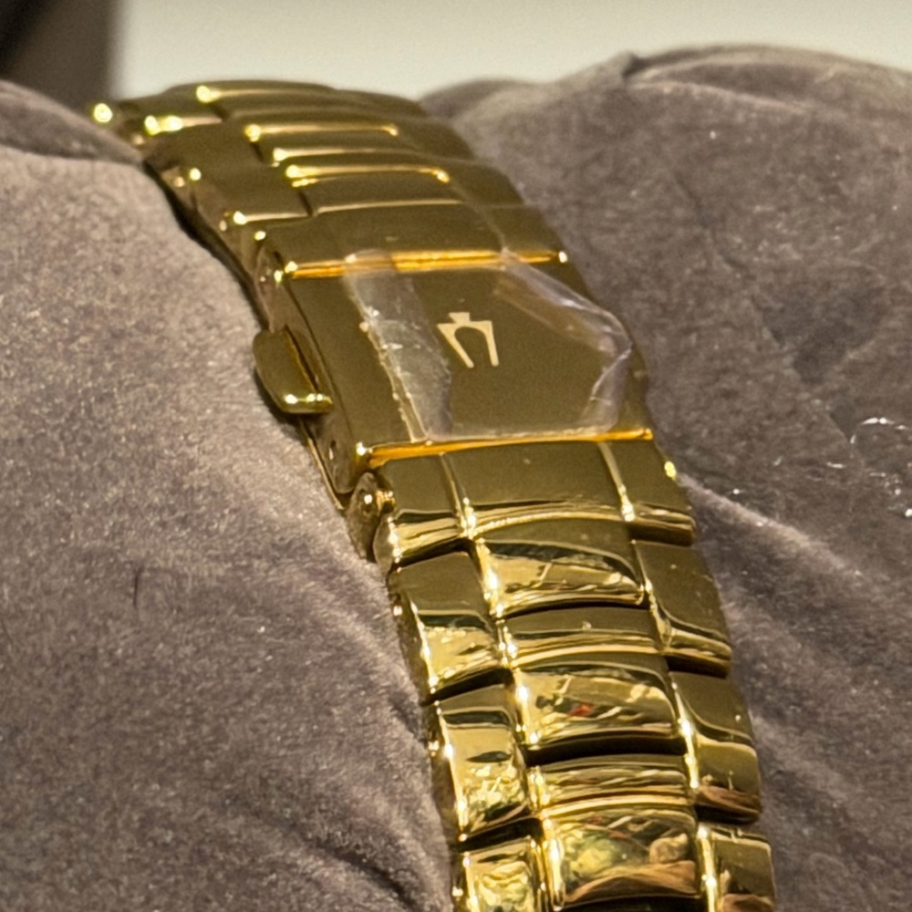 NWT Authentic Bulova Crystal and Gold Watch- never worn, beautiful in org box❤️ - Picture 3 of 15